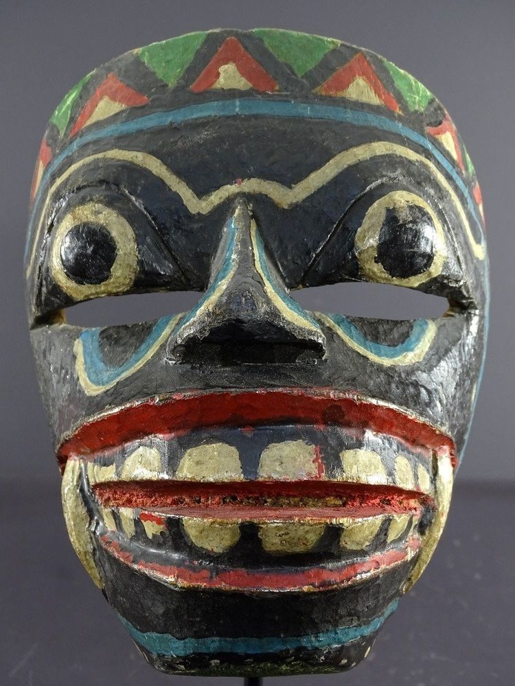 Indonesia, Java Island, Râmâyana Theater, Polychrome Wooden Raksasa Mask.