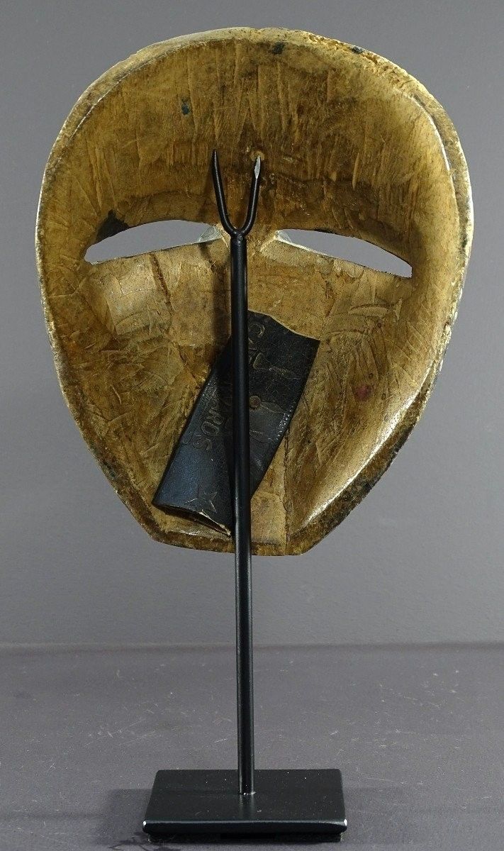 Indonesia, Java Island, Râmâyana Theater, Polychrome Wooden Raksasa Mask.