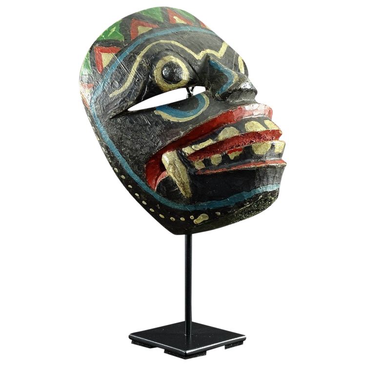 Indonesia, Java Island, Râmâyana Theater, Polychrome Wooden Raksasa Mask.