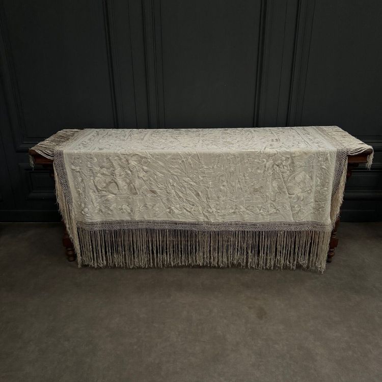 1900 Cina scialle tovaglia ricamata decorata con pagode, uccelli e fiori