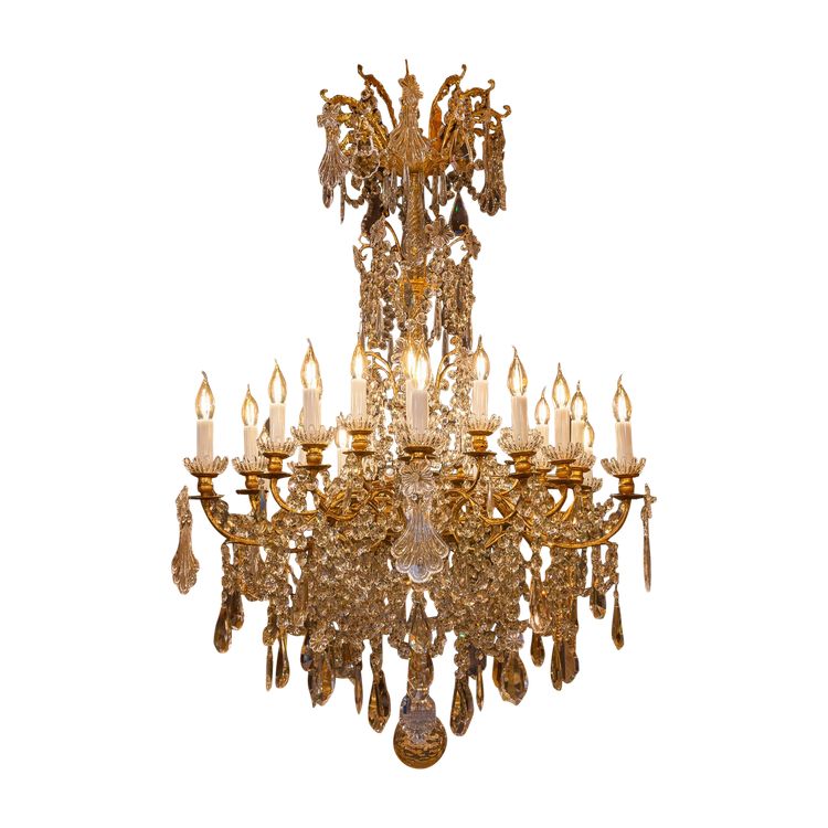 Baccarat (signé) Lustre à Vingt-Quatre Lumières en Bronze Ciselé et Doré vers 1880