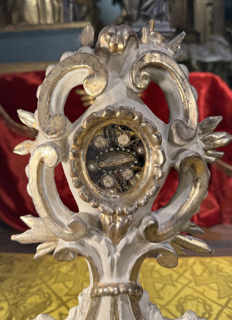 Monstrance reliquary of Sainte Victoire.