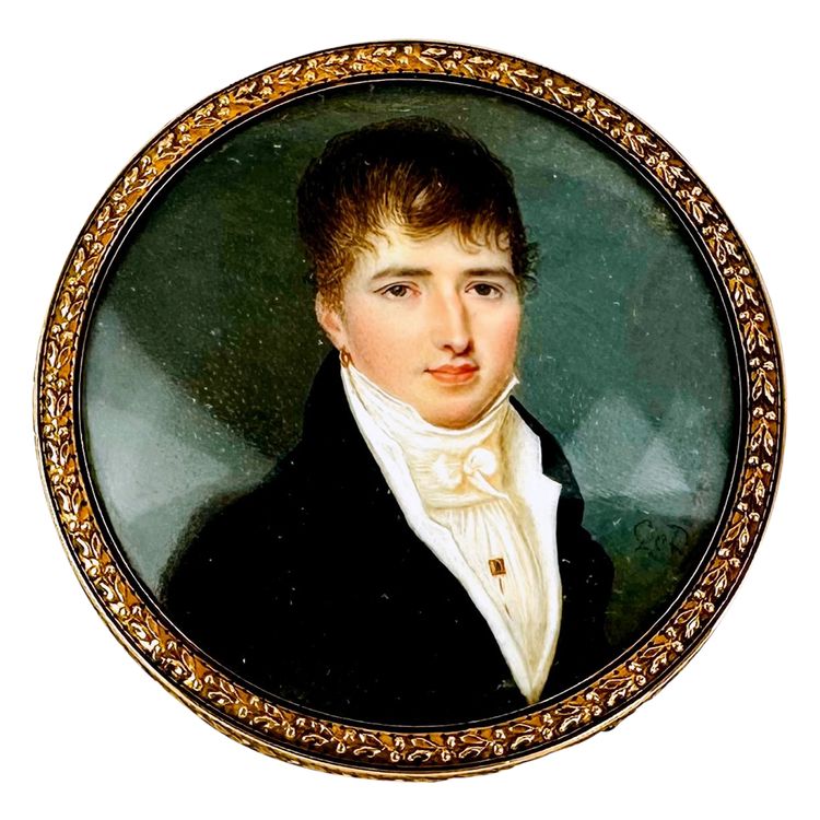 Miniature 19th century snuffbox