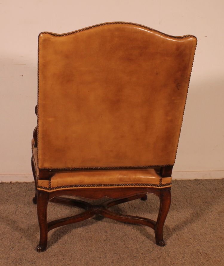 Regency Period Armchair In Walnut - 18th Century