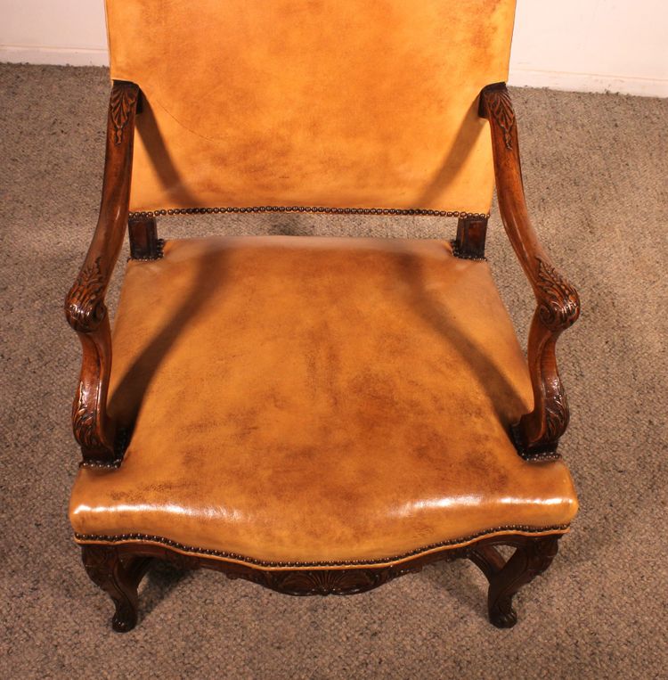 Regency Period Armchair In Walnut - 18th Century