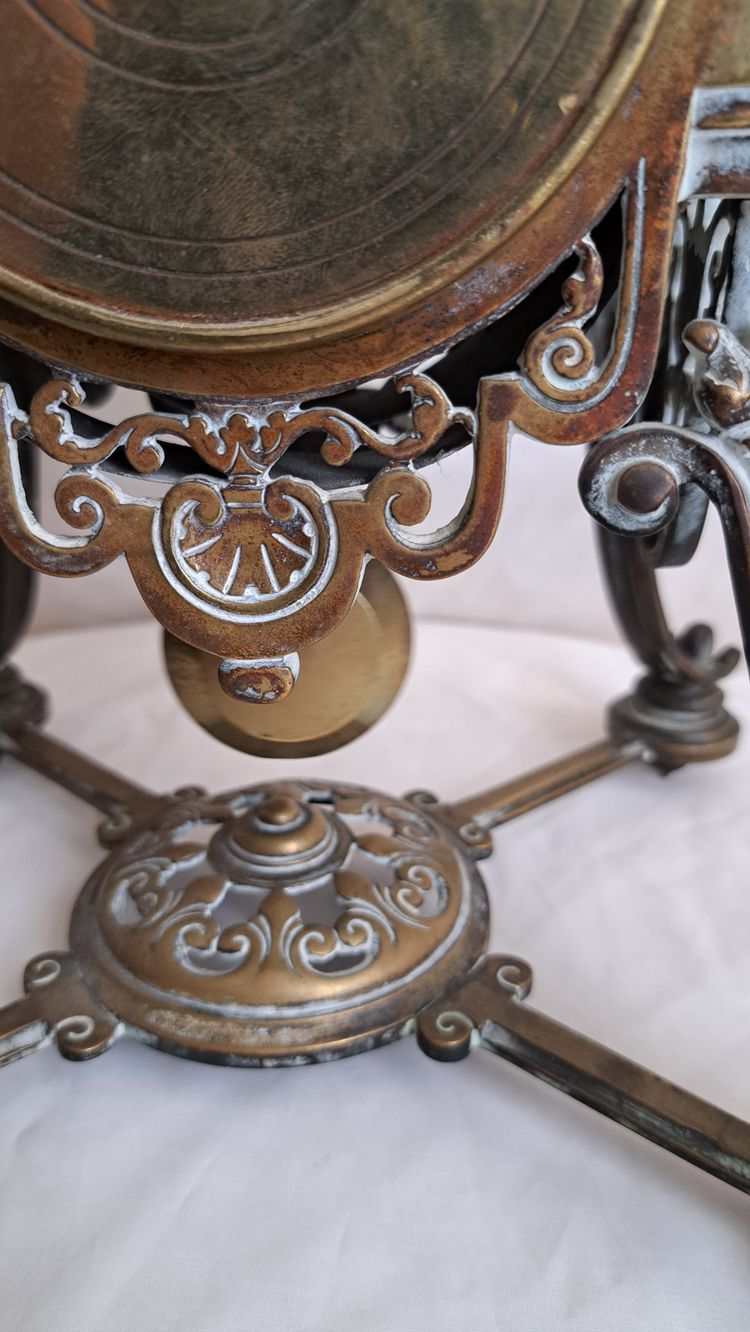 Louis XIV style bronze table clock with stamped movement (Chles Mt )