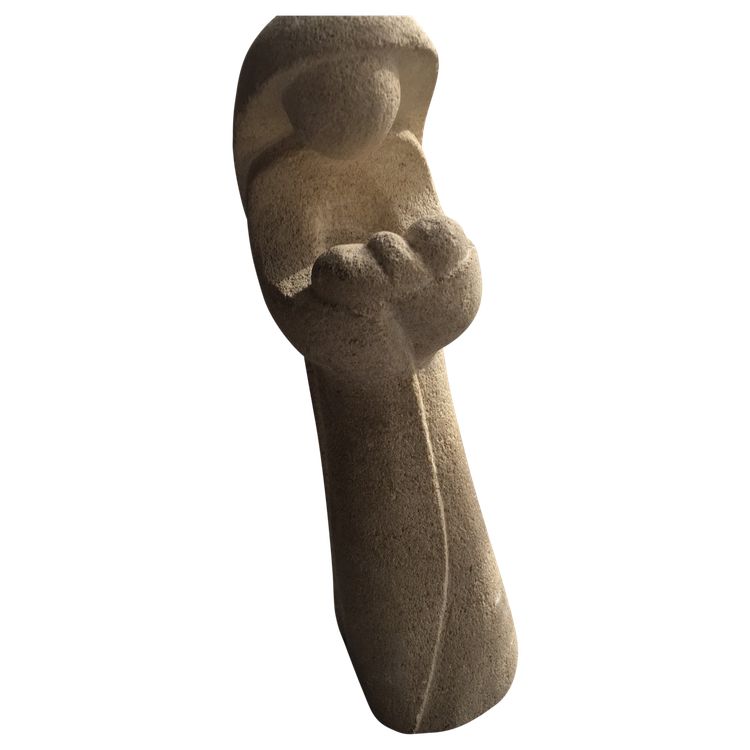 Vierge à l'enfant en pierre taillée
