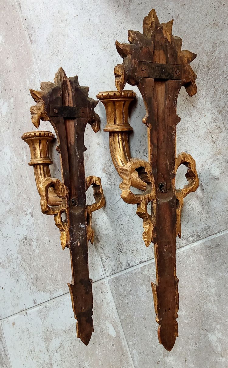 Paire appliques bois doré style Louis XVI 19 ème siècle 