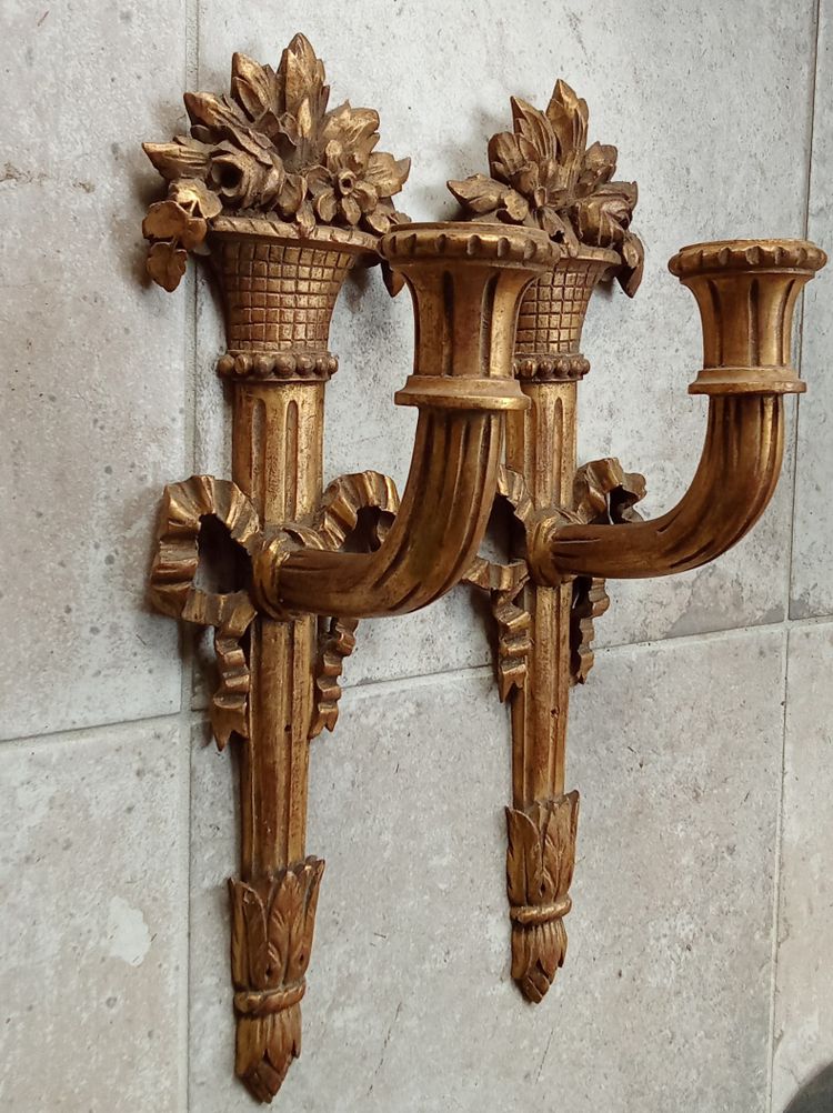 Paire appliques bois doré style Louis XVI 19 ème siècle 
